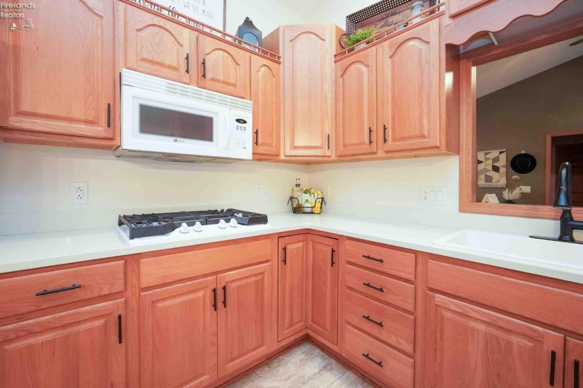 618 Linden Lane, Willard, 44890, 3 Bedrooms Bedrooms, ,3 BathroomsBathrooms,Residential,For Sale,Linden,20253990