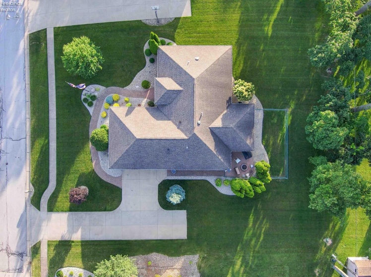 618 Linden Lane, Willard, 44890, 3 Bedrooms Bedrooms, ,3 BathroomsBathrooms,Residential,For Sale,Linden,20253990