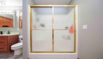 618 Linden Lane, Willard, 44890, 3 Bedrooms Bedrooms, ,3 BathroomsBathrooms,Residential,For Sale,Linden,20253990 618 Linden Lane, Willard, 44890, 3 Bedrooms Bedrooms, ,3 BathroomsBathrooms,Residential,For Sale,Linden,20253990