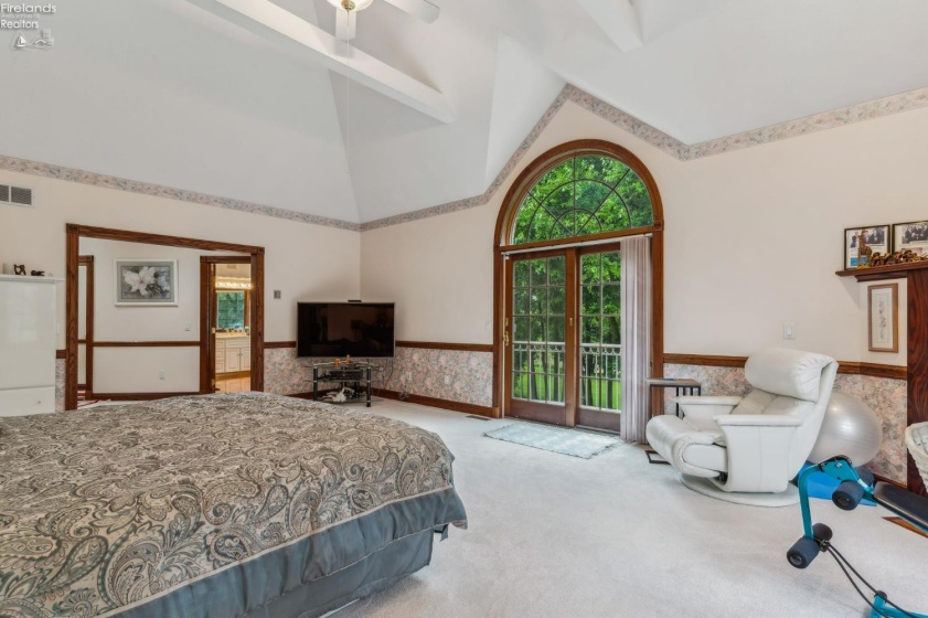 106 Sycamore Woods Lane, Tiffin, 44883, 6 Bedrooms Bedrooms, ,5 BathroomsBathrooms,Residential,For Sale,Sycamore Woods,20254000