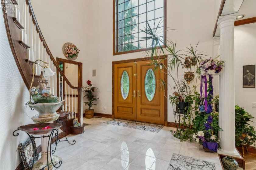 106 Sycamore Woods Lane, Tiffin, 44883, 6 Bedrooms Bedrooms, ,5 BathroomsBathrooms,Residential,For Sale,Sycamore Woods,20254000