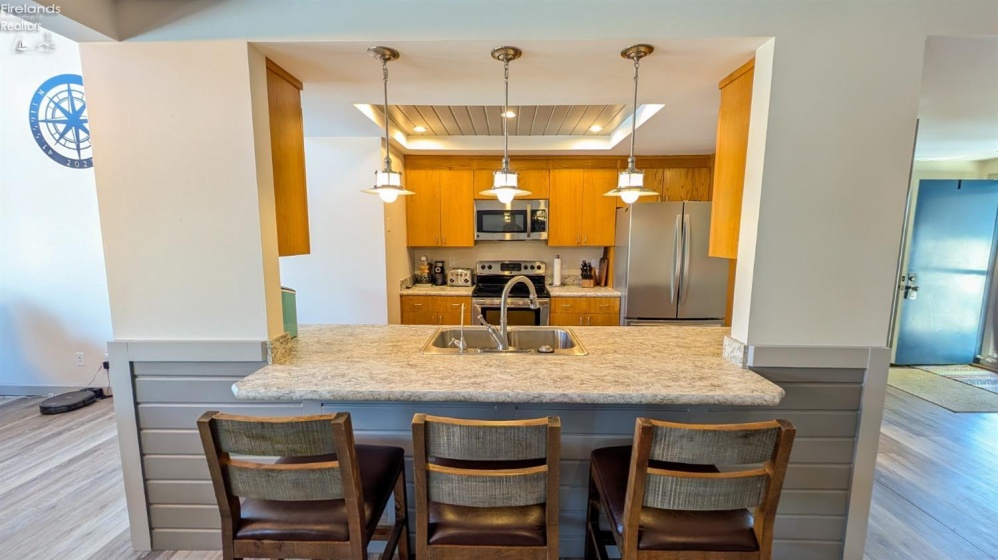 4475 Marin Harbor Drive, Port Clinton, 43452, 2 Bedrooms Bedrooms, ,3 BathroomsBathrooms,Residential,For Sale,Marin Harbor,20254012