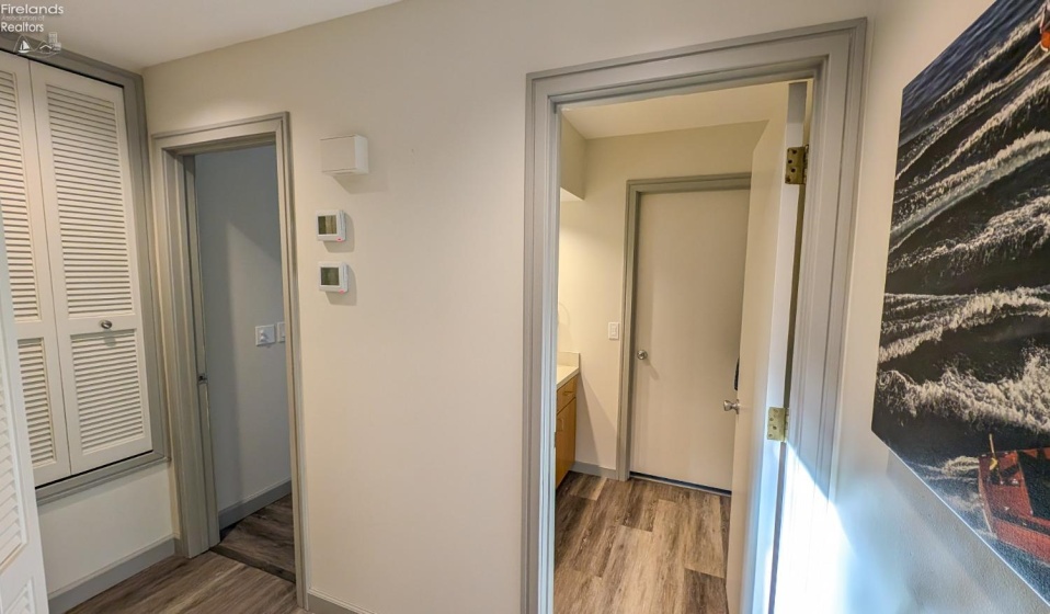 4475 Marin Harbor Drive, Port Clinton, 43452, 2 Bedrooms Bedrooms, ,3 BathroomsBathrooms,Residential,For Sale,Marin Harbor,20254012