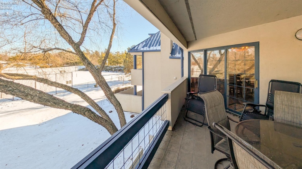 4475 Marin Harbor Drive, Port Clinton, 43452, 2 Bedrooms Bedrooms, ,3 BathroomsBathrooms,Residential,For Sale,Marin Harbor,20254012