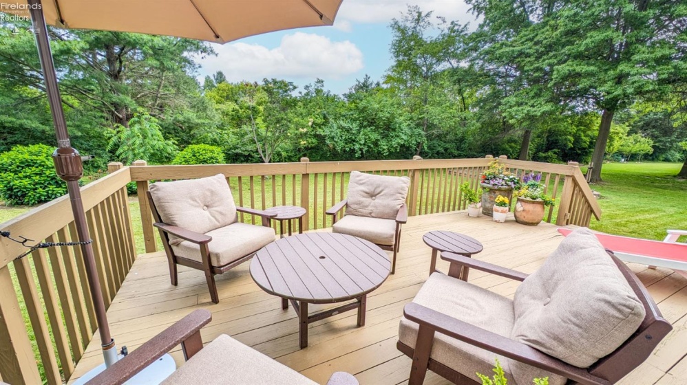 4597 Island Pines Drive, Port Clinton, 43452, 4 Bedrooms Bedrooms, ,3 BathroomsBathrooms,Residential,For Sale,Island Pines,20253935