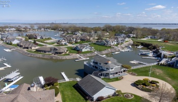 4009 Woodcliff Drive, Marblehead, 43440, 4 Bedrooms Bedrooms, ,5 BathroomsBathrooms,Residential,For Sale,Woodcliff,20250726 4009 Woodcliff Drive, Marblehead, 43440, 4 Bedrooms Bedrooms, ,5 BathroomsBathrooms,Residential,For Sale,Woodcliff,20250726