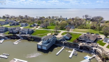 4009 Woodcliff Drive, Marblehead, 43440, 4 Bedrooms Bedrooms, ,5 BathroomsBathrooms,Residential,For Sale,Woodcliff,20250726 4009 Woodcliff Drive, Marblehead, 43440, 4 Bedrooms Bedrooms, ,5 BathroomsBathrooms,Residential,For Sale,Woodcliff,20250726