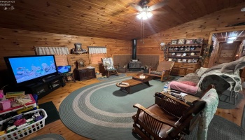 49215 Whittlesey Road, Amherst, 44001, 3 Bedrooms Bedrooms, ,3 BathroomsBathrooms,Residential,For Sale,Whittlesey,20252825