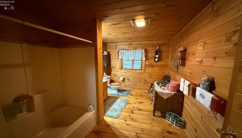 49215 Whittlesey Road, Amherst, 44001, 3 Bedrooms Bedrooms, ,3 BathroomsBathrooms,Residential,For Sale,Whittlesey,20252825