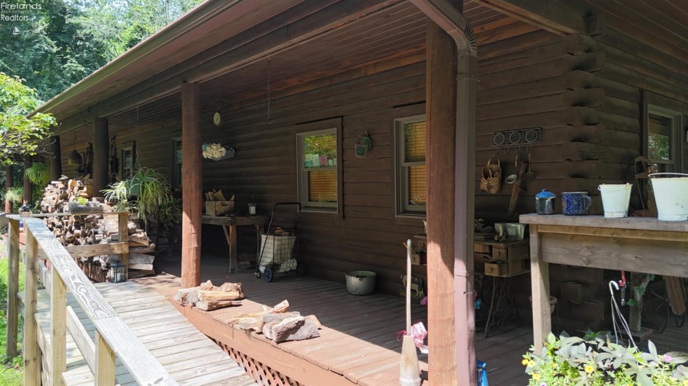 49215 Whittlesey Road, Amherst, 44001, 3 Bedrooms Bedrooms, ,3 BathroomsBathrooms,Residential,For Sale,Whittlesey,20252825