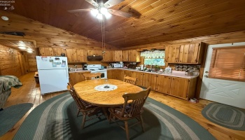 49215 Whittlesey Road, Amherst, 44001, 3 Bedrooms Bedrooms, ,3 BathroomsBathrooms,Residential,For Sale,Whittlesey,20252825