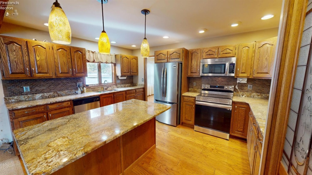 10 Meadowbrook Lane, Fremont, 43420, 4 Bedrooms Bedrooms, ,3 BathroomsBathrooms,Residential,For Sale,Meadowbrook,20252910