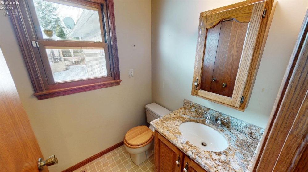 10 Meadowbrook Lane, Fremont, 43420, 4 Bedrooms Bedrooms, ,3 BathroomsBathrooms,Residential,For Sale,Meadowbrook,20252910