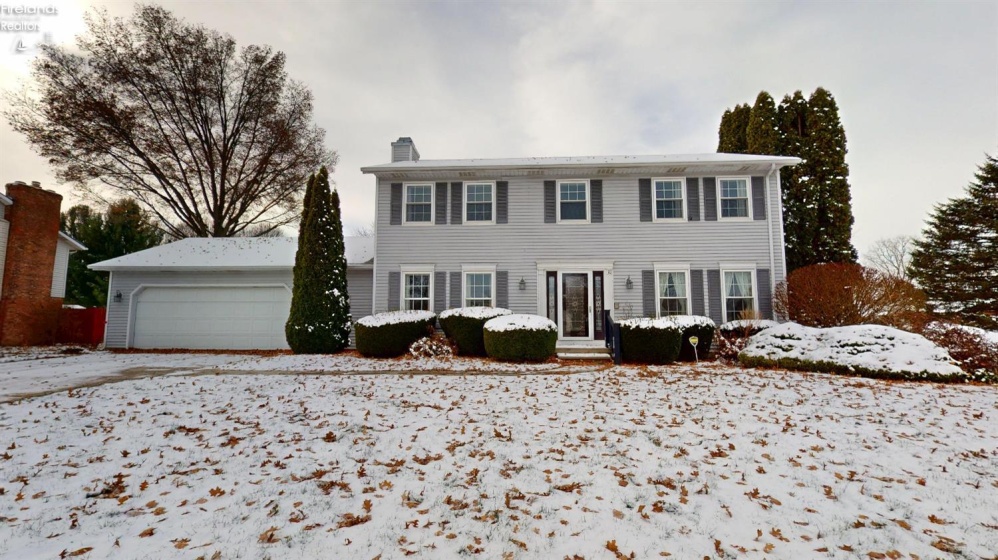 10 Meadowbrook Lane, Fremont, 43420, 4 Bedrooms Bedrooms, ,3 BathroomsBathrooms,Residential,For Sale,Meadowbrook,20252910