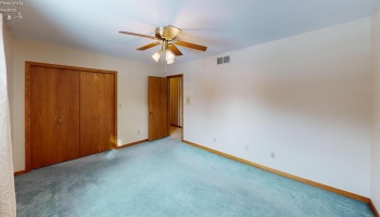 10 Meadowbrook Lane, Fremont, 43420, 4 Bedrooms Bedrooms, ,3 BathroomsBathrooms,Residential,For Sale,Meadowbrook,20252910 10 Meadowbrook Lane, Fremont, 43420, 4 Bedrooms Bedrooms, ,3 BathroomsBathrooms,Residential,For Sale,Meadowbrook,20252910