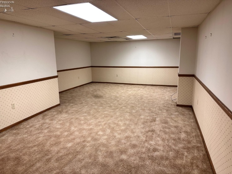 10 Meadowbrook Lane, Fremont, 43420, 4 Bedrooms Bedrooms, ,3 BathroomsBathrooms,Residential,For Sale,Meadowbrook,20252910