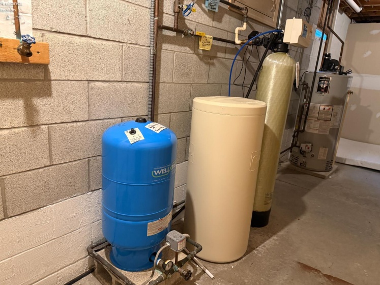 10 Meadowbrook Lane, Fremont, 43420, 4 Bedrooms Bedrooms, ,3 BathroomsBathrooms,Residential,For Sale,Meadowbrook,20252910