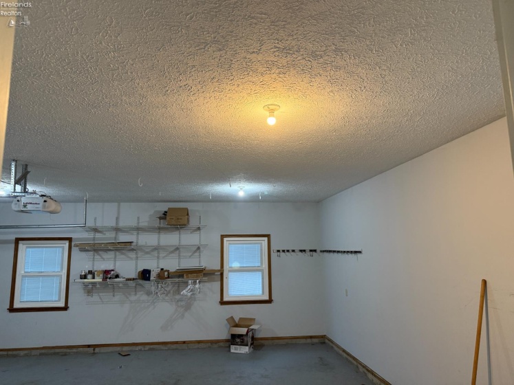 10 Meadowbrook Lane, Fremont, 43420, 4 Bedrooms Bedrooms, ,3 BathroomsBathrooms,Residential,For Sale,Meadowbrook,20252910