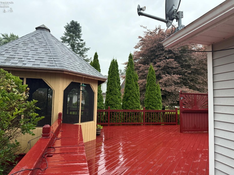 10 Meadowbrook Lane, Fremont, 43420, 4 Bedrooms Bedrooms, ,3 BathroomsBathrooms,Residential,For Sale,Meadowbrook,20252910