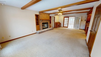 10 Meadowbrook Lane, Fremont, 43420, 4 Bedrooms Bedrooms, ,3 BathroomsBathrooms,Residential,For Sale,Meadowbrook,20252910 10 Meadowbrook Lane, Fremont, 43420, 4 Bedrooms Bedrooms, ,3 BathroomsBathrooms,Residential,For Sale,Meadowbrook,20252910