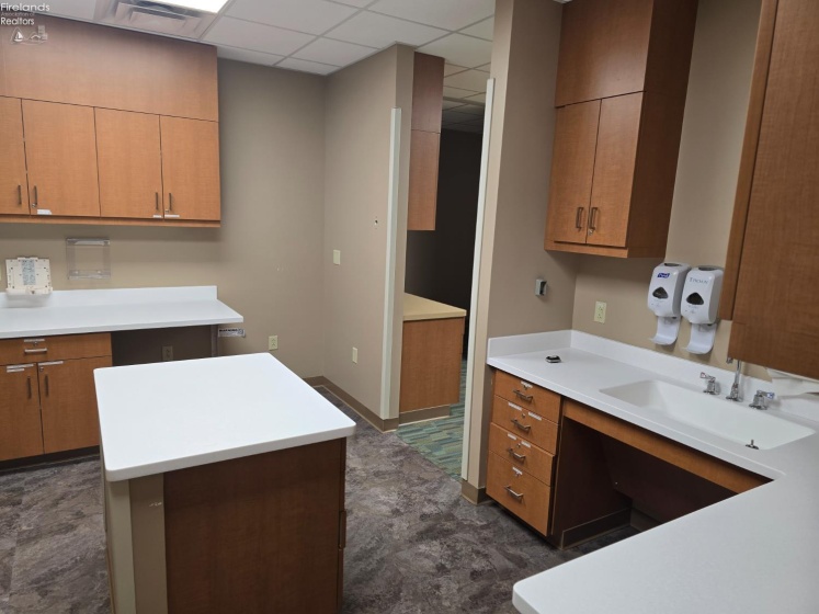 2800 Hayes Avenue, Sandusky, 44870, ,Commercial,For Sale,Hayes,20254507