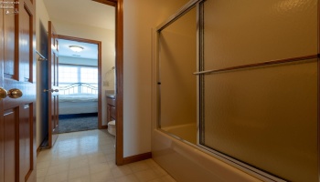 117 Cottage Cove Drive, Marblehead, 43440, 3 Bedrooms Bedrooms, ,3 BathroomsBathrooms,Residential,For Sale,Cottage Cove,20253815