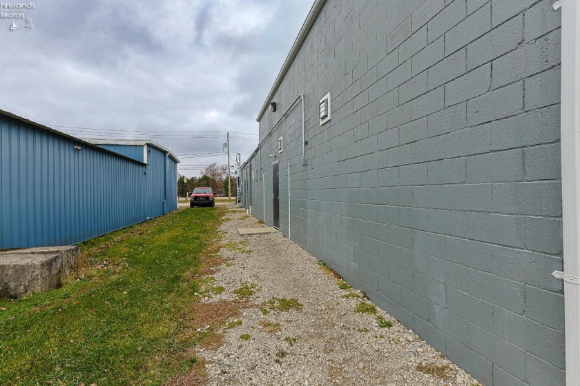 266 Cleveland Road, Norwalk, 44857, ,Commercial,For Sale,Cleveland,20254603