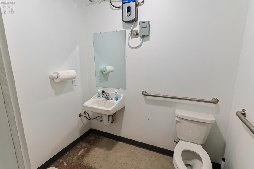 266 Cleveland Road, Norwalk, 44857, ,Commercial,For Sale,Cleveland,20254603