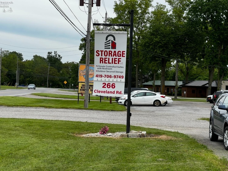 266 Cleveland Road, Norwalk, 44857, ,Commercial,For Sale,Cleveland,20254603