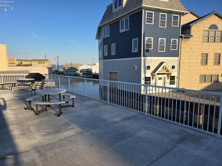 3 Curran Street, Sandusky, 44870, 1 Bedroom Bedrooms, ,1 BathroomBathrooms,Residential,For Sale,Curran,20254077