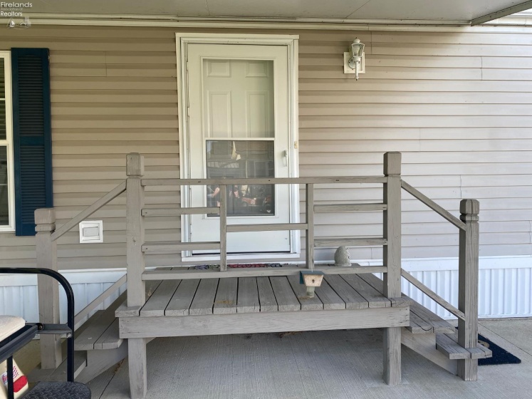 8175 North Shore Boulevard, Marblehead, 43440, 2 Bedrooms Bedrooms, ,2 BathroomsBathrooms,Residential,For Sale,North Shore,20254079