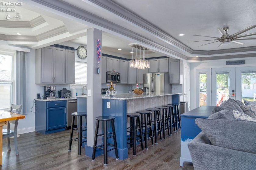 2008 Shore Drive, Huron, 44839, 5 Bedrooms Bedrooms, ,4 BathroomsBathrooms,Residential,For Sale,Shore,20254092