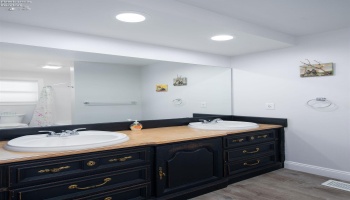 2008 Shore Drive, Huron, 44839, 5 Bedrooms Bedrooms, ,4 BathroomsBathrooms,Residential,For Sale,Shore,20254092 2008 Shore Drive, Huron, 44839, 5 Bedrooms Bedrooms, ,4 BathroomsBathrooms,Residential,For Sale,Shore,20254092