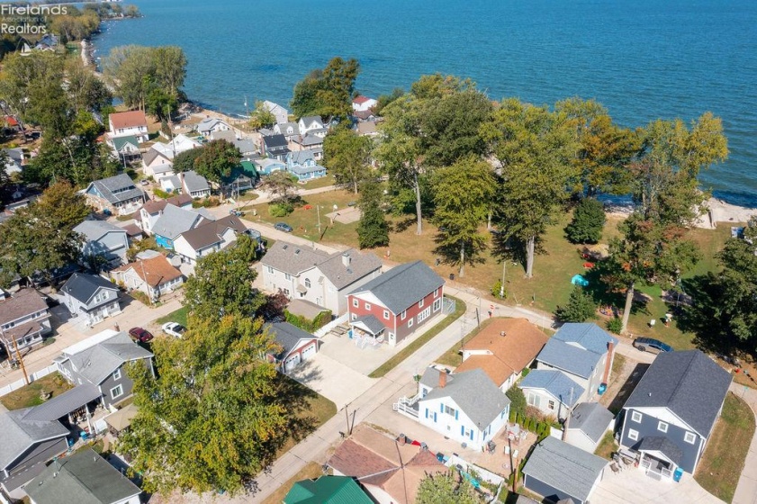 2008 Shore Drive, Huron, 44839, 5 Bedrooms Bedrooms, ,4 BathroomsBathrooms,Residential,For Sale,Shore,20254092