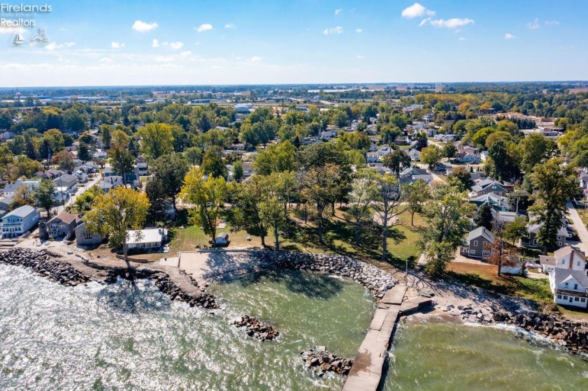 2008 Shore Drive, Huron, 44839, 5 Bedrooms Bedrooms, ,4 BathroomsBathrooms,Residential,For Sale,Shore,20254092