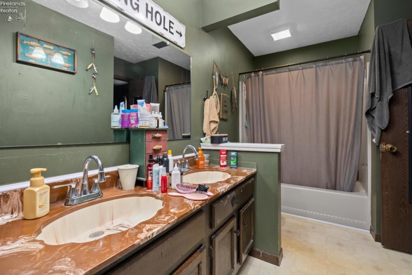 8802 Mason Road, Castalia, 44824, 3 Bedrooms Bedrooms, ,2 BathroomsBathrooms,Residential,For Sale,Mason,20254044