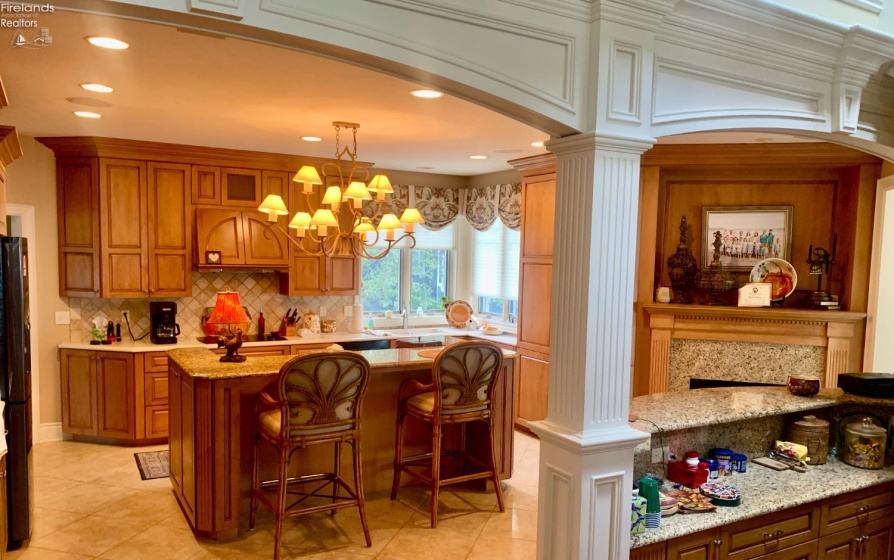 939 Cedar Point Road, Sandusky, 44870, 3 Bedrooms Bedrooms, ,5 BathroomsBathrooms,Residential,For Sale,Cedar Point,20254032