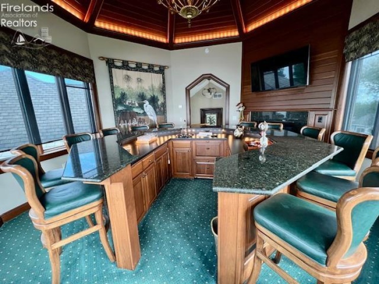 939 Cedar Point Road, Sandusky, 44870, 3 Bedrooms Bedrooms, ,5 BathroomsBathrooms,Residential,For Sale,Cedar Point,20254032