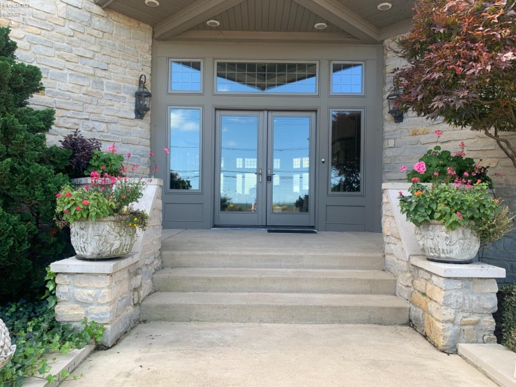 939 Cedar Point Road, Sandusky, 44870, 3 Bedrooms Bedrooms, ,5 BathroomsBathrooms,Residential,For Sale,Cedar Point,20254032