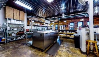 1794 Harrington Memorial Road, Mansfield, 44903, ,Commercial,For Sale,Harrington Memorial,20254553