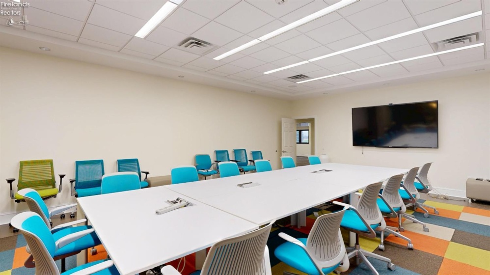 909 University Drive, Huron, 44839, ,Commercial,For Sale,University,20254509