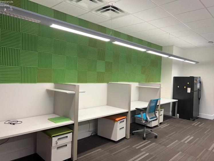 909 University Drive, Huron, 44839, ,Commercial,For Sale,University,20254509