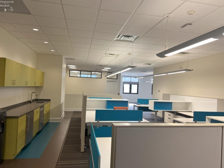 909 University Drive, Huron, 44839, ,Commercial,For Sale,University,20254509