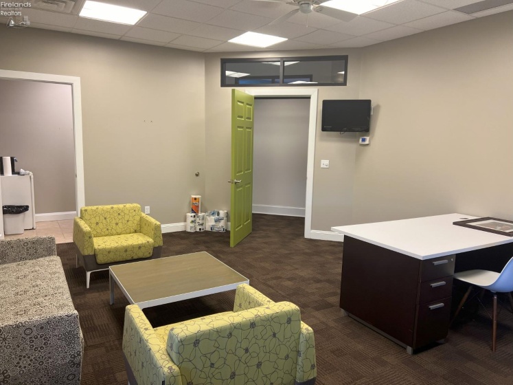 909 University Drive, Huron, 44839, ,Commercial,For Sale,University,20254509