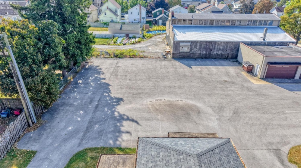 516 Washington Street, Sandusky, 44870, 4 Bedrooms Bedrooms, ,2 BathroomsBathrooms,Residential,For Sale,Washington,20253796