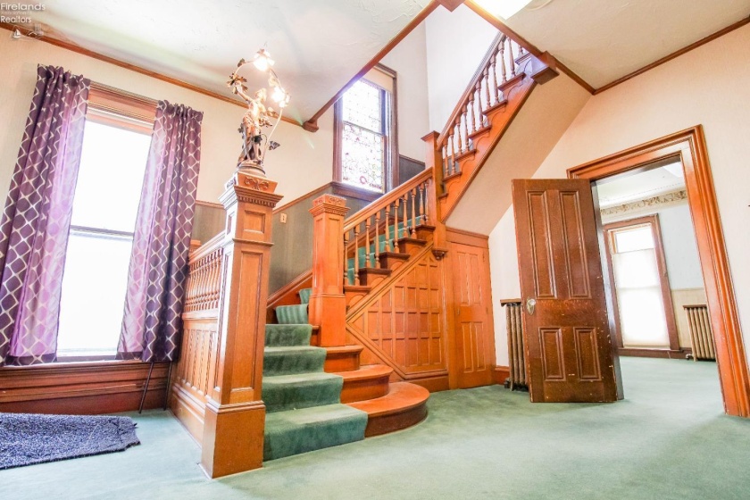 516 Washington Street, Sandusky, 44870, 4 Bedrooms Bedrooms, ,2 BathroomsBathrooms,Residential,For Sale,Washington,20253796