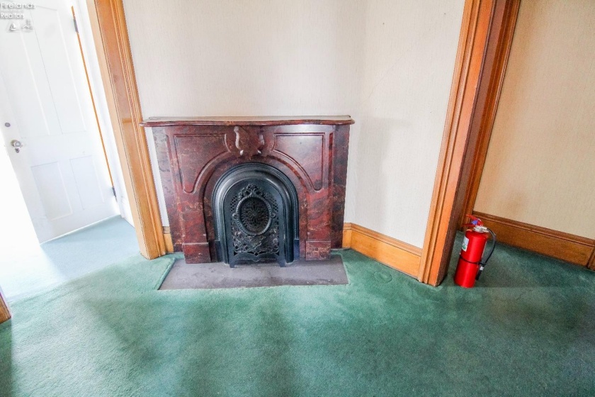 516 Washington Street, Sandusky, 44870, 4 Bedrooms Bedrooms, ,2 BathroomsBathrooms,Residential,For Sale,Washington,20253796