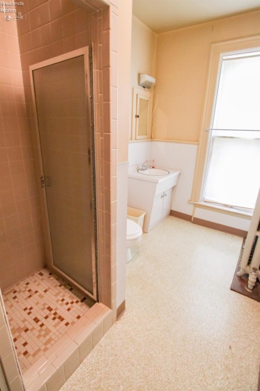 516 Washington Street, Sandusky, 44870, 4 Bedrooms Bedrooms, ,2 BathroomsBathrooms,Residential,For Sale,Washington,20253796