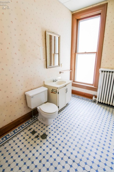 516 Washington Street, Sandusky, 44870, 4 Bedrooms Bedrooms, ,2 BathroomsBathrooms,Residential,For Sale,Washington,20253796