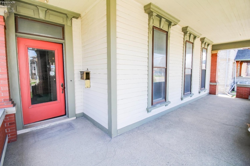 516 Washington Street, Sandusky, 44870, 4 Bedrooms Bedrooms, ,2 BathroomsBathrooms,Residential,For Sale,Washington,20253796